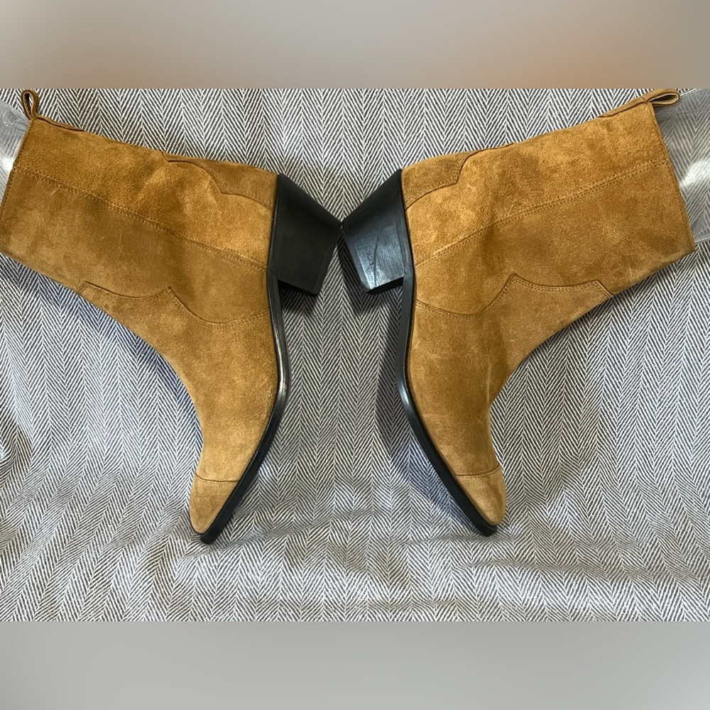 New*Alohas Austin Ankle Suede Pull On Boots~Size:8.5~in tan - Picture 3 of 11